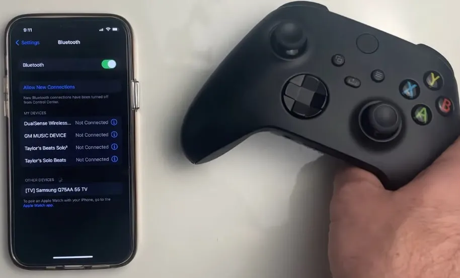 how to connect xbox one controller to phone using bluetooth